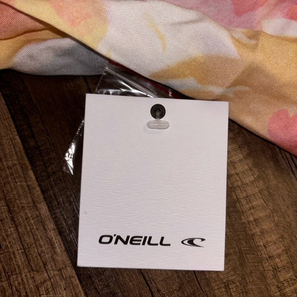 O’Neill women’s button up shirt, floral print NWT - Picture 5 of 9